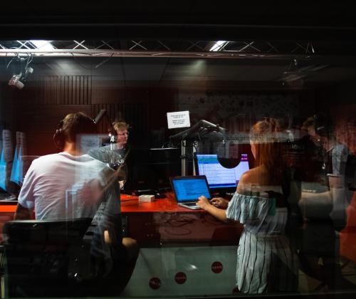 Gemeenschapsradio als corona-proof event: Radio Sinksen als good practice Gemeenschapsradio als corona-proof event: Radio Sinksen als good practice