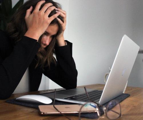 Online praktijktafel "digitale uitsluiting treft ook het vrijetijdsaanbod" Online praktijktafel "digitale uitsluiting treft ook het vrijetijdsaanbod"
