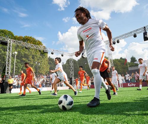 Met beperkte mogelijkheden van sport onbeperkte toekomsten bouwen Met beperkte mogelijkheden van sport onbeperkte toekomsten bouwen